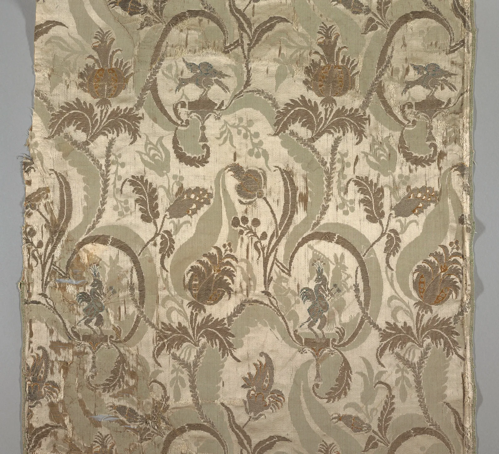Sahar Jacquard — Jacquard in Champagne, folded full view (conceptual image)